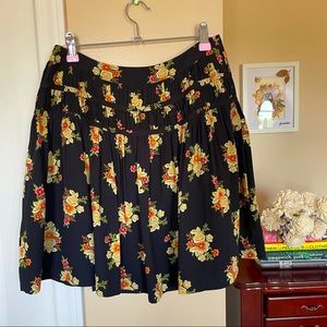 LOFT Floral Skirt size 2